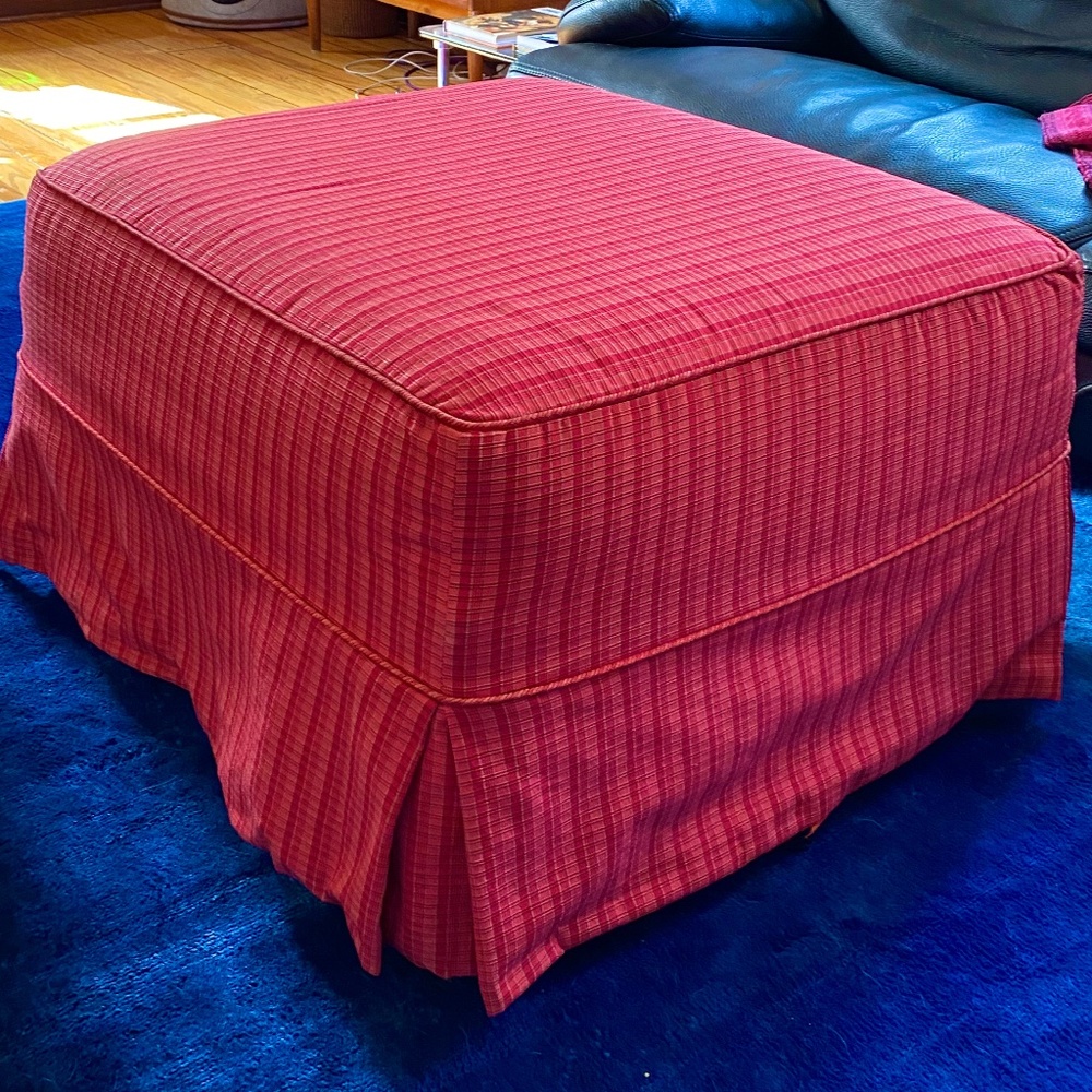 OTTOMAN COVER TAILORED